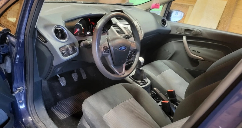 Ford Fiesta cena 14900 przebieg: 257000, rok produkcji 2010 z Dobiegniew małe 56